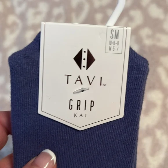 NWT Tavi Grip Kai Barre/Pilates Calf Socks, Size Small, Color: Tie Dye Stripe - Picture 4 of 12